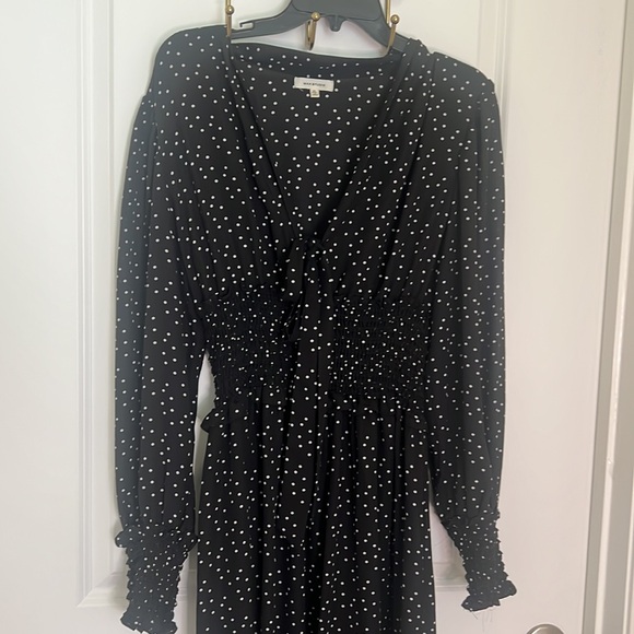 Max Studio Knee high polka dot dress 👗 long sleeve V neck line size XL - Picture 2 of 5